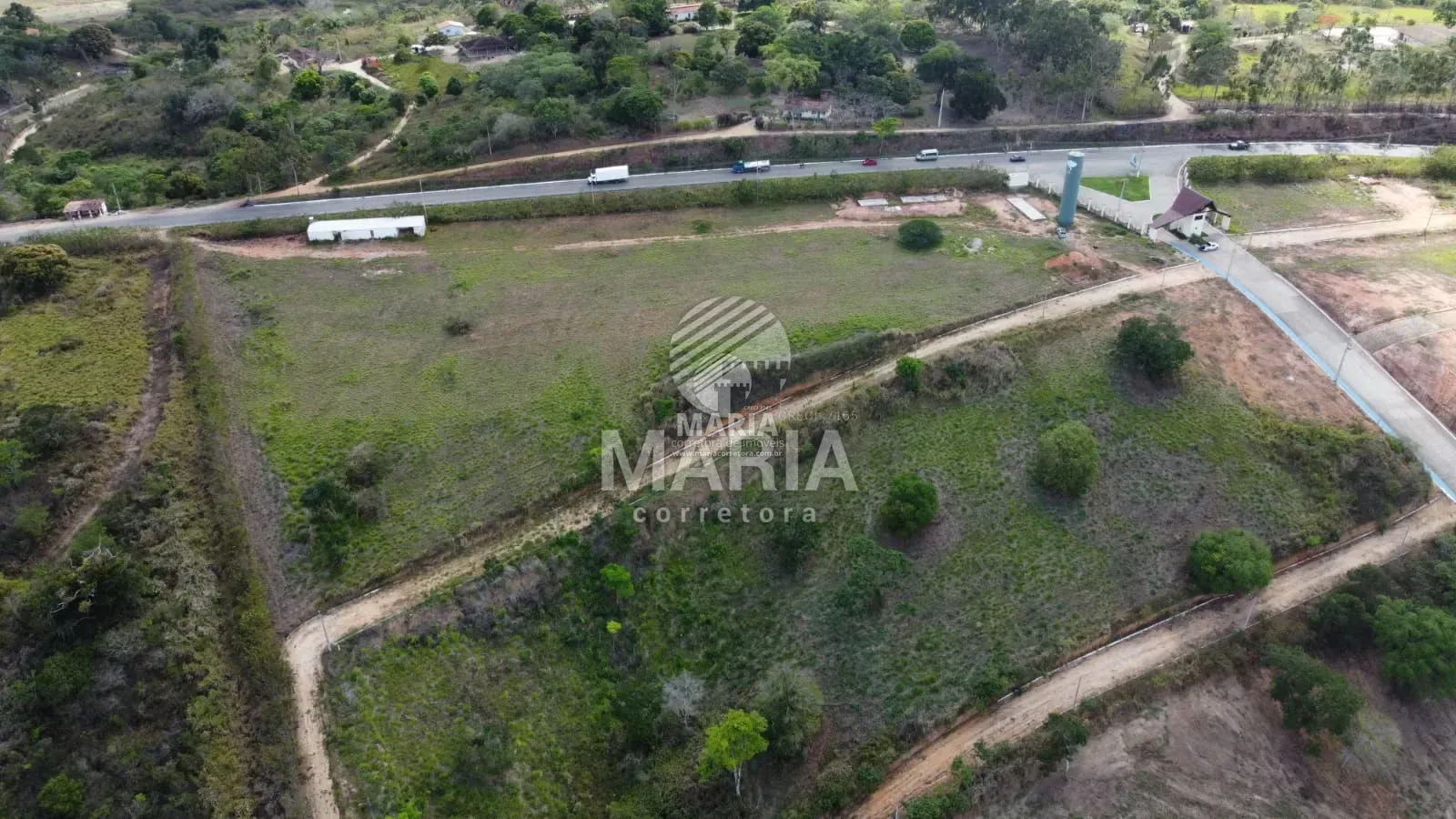 Área com 1 Hectare em Chã Grande às margens da PE!