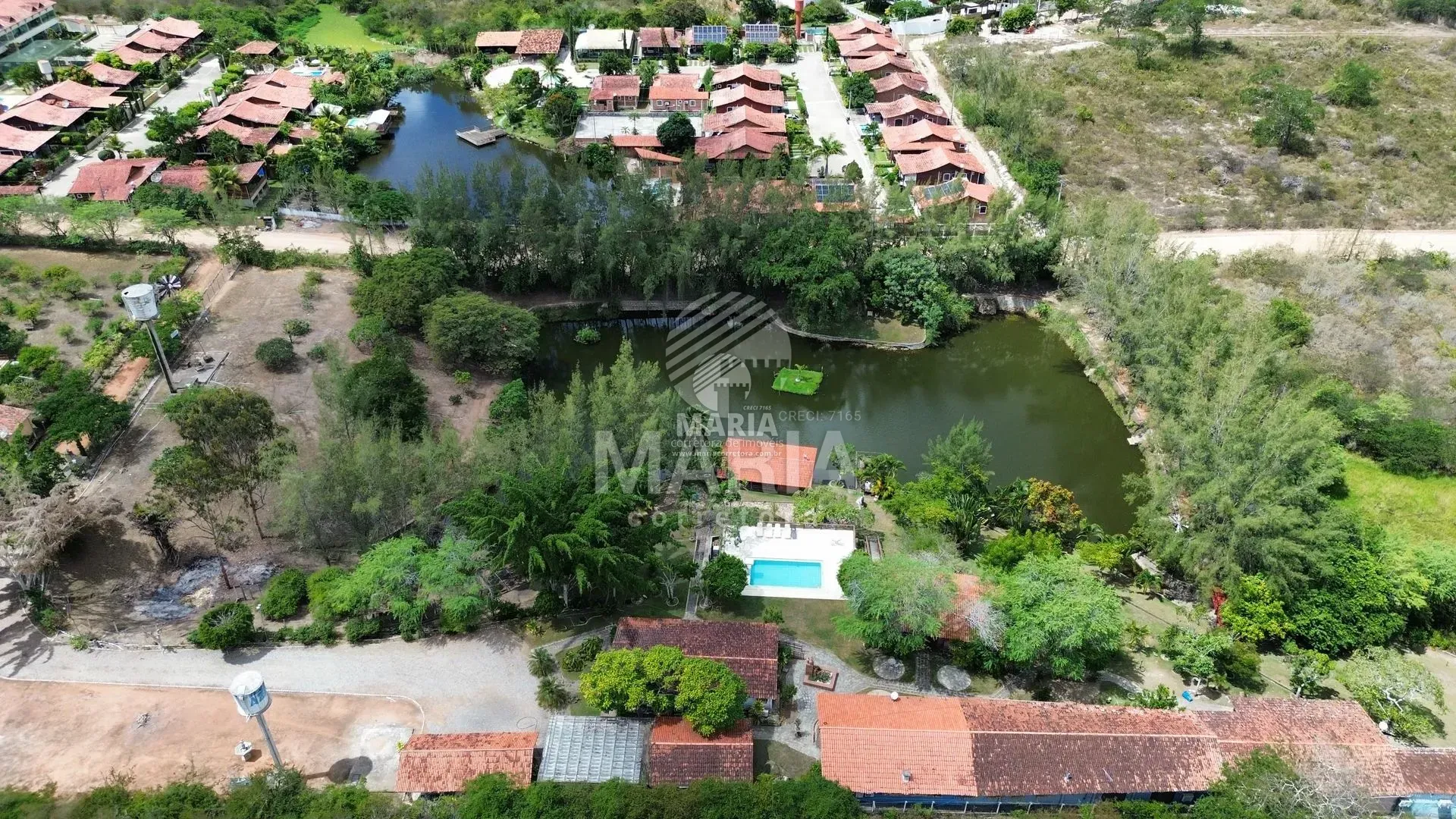 Chácara com área total de aproximadamente 8.600 m² à venda em Gravatá/PE!