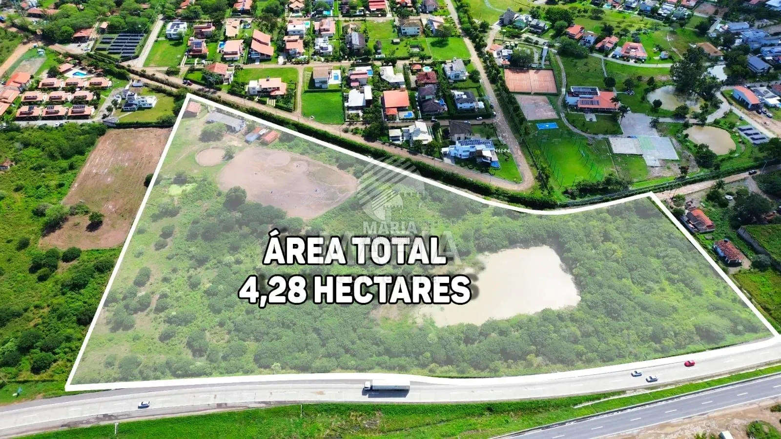 Área com 4,28 Hectares às margens da BR 232 - Gravatá/PE!