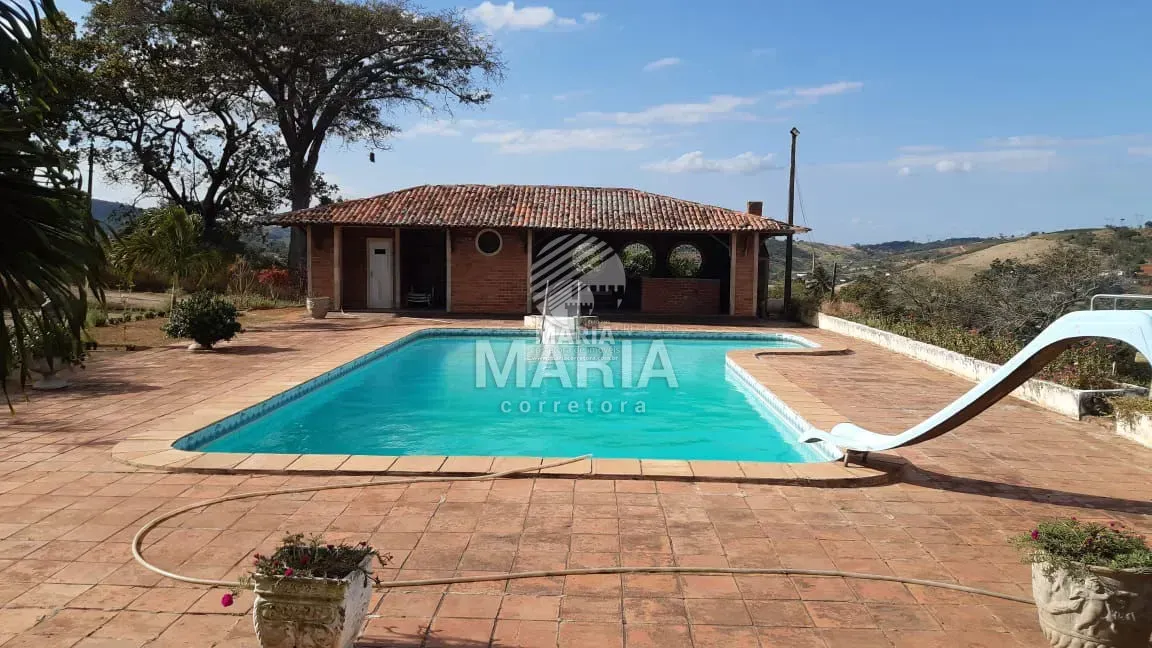 Fazenda com 21 Hectares às margens da PE 050 em Glória do Goitá/PE!