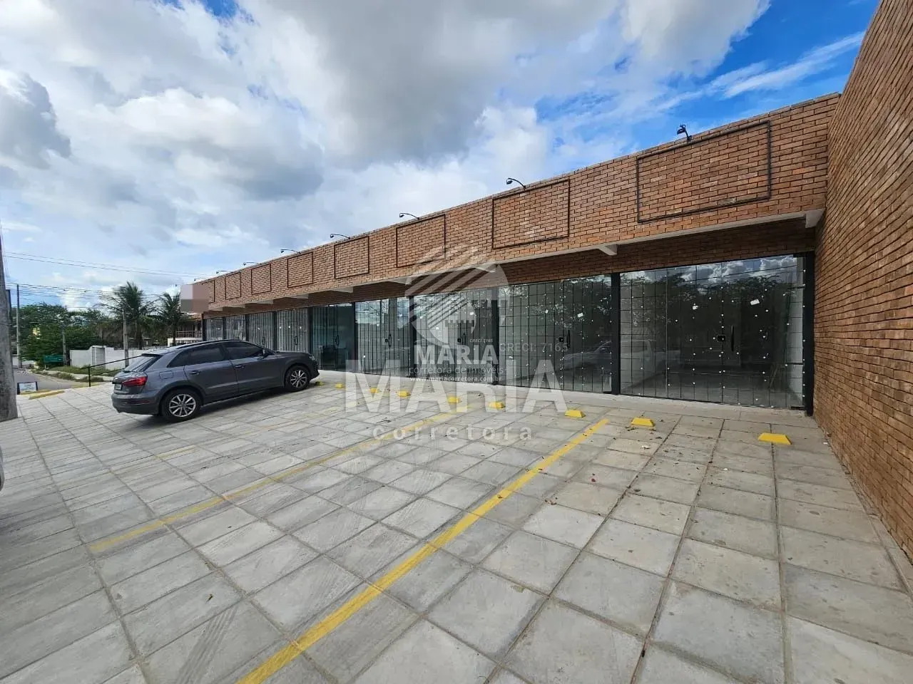 Salas comerciais próximas ao centro para locação anual em Gravatá/PE!