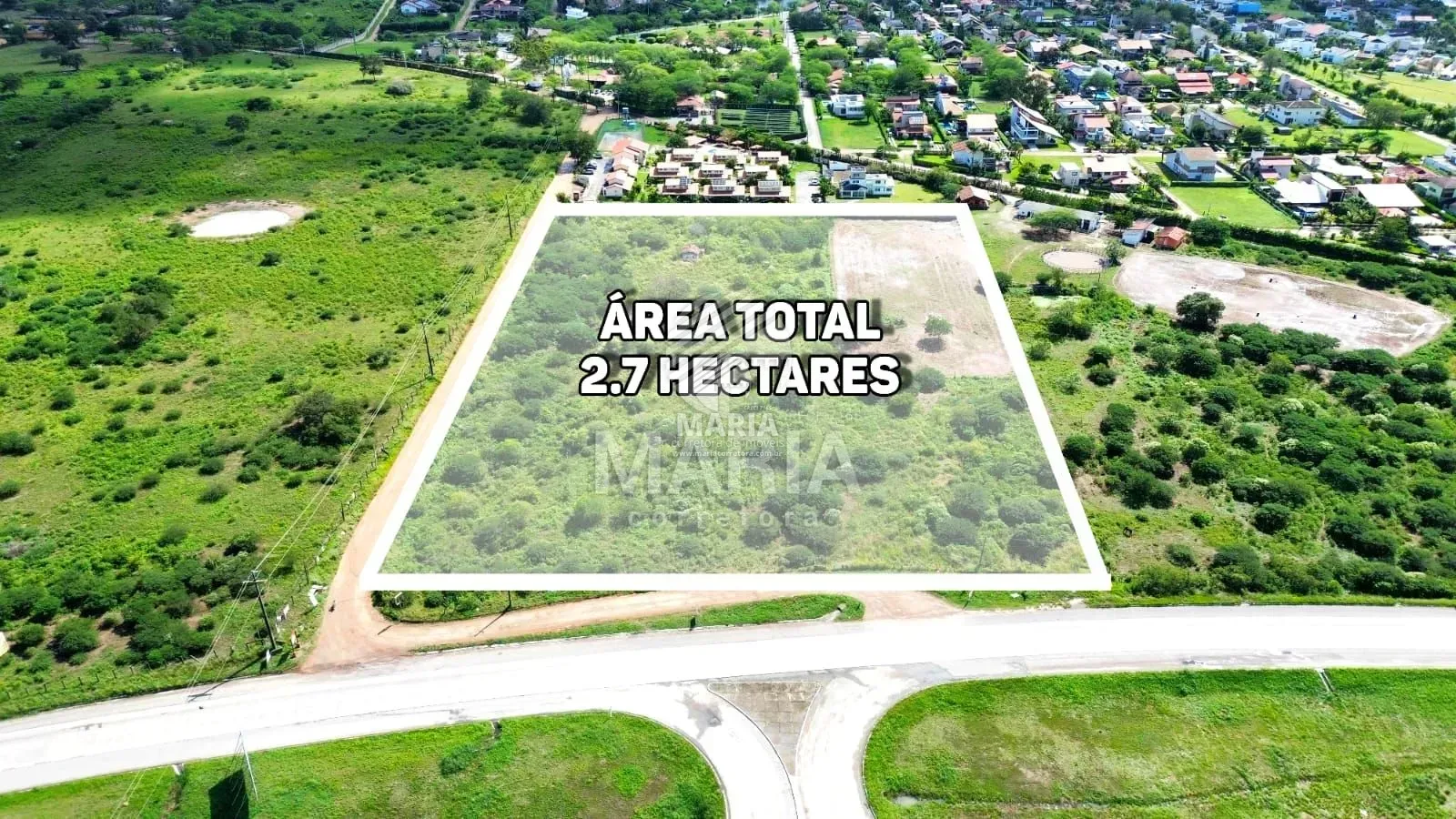 Área com 2,7 hectares às margens da BR 232 - Gravatá/PE!