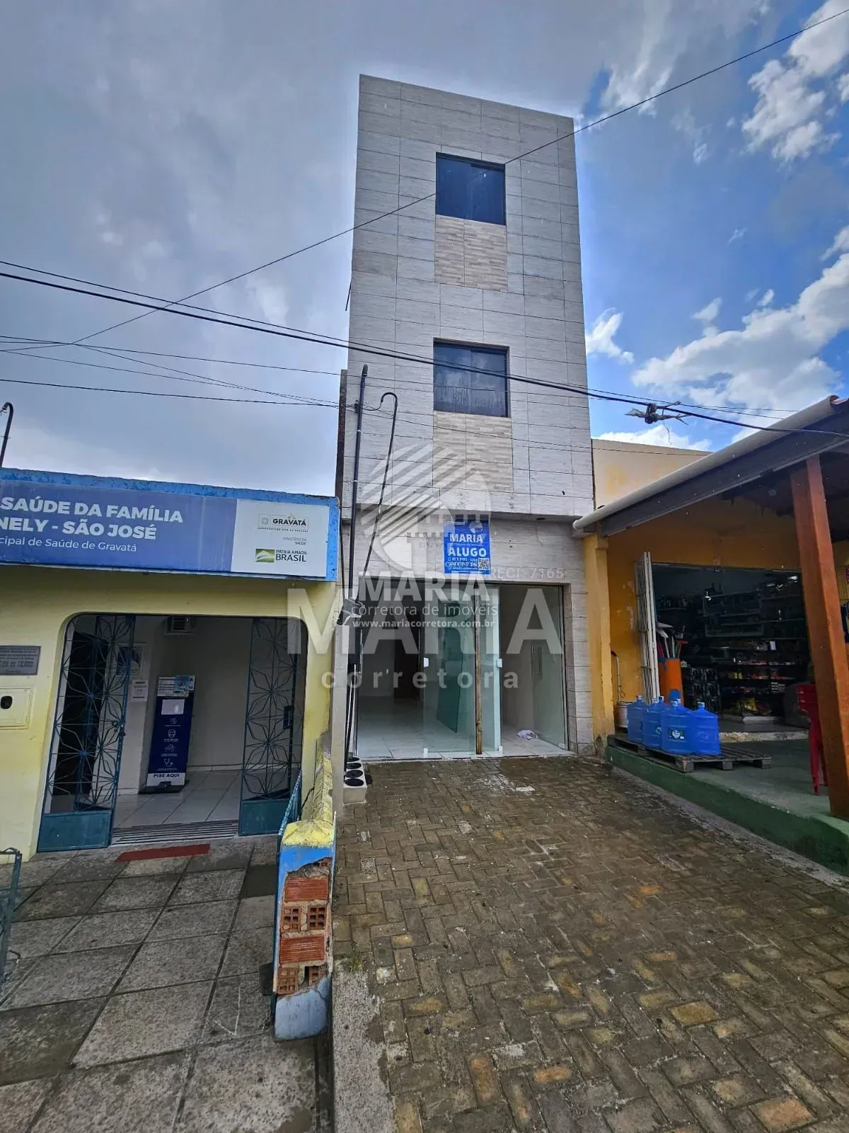 Salas em excelente localização para aluguel comercial em Gravatá/PE!