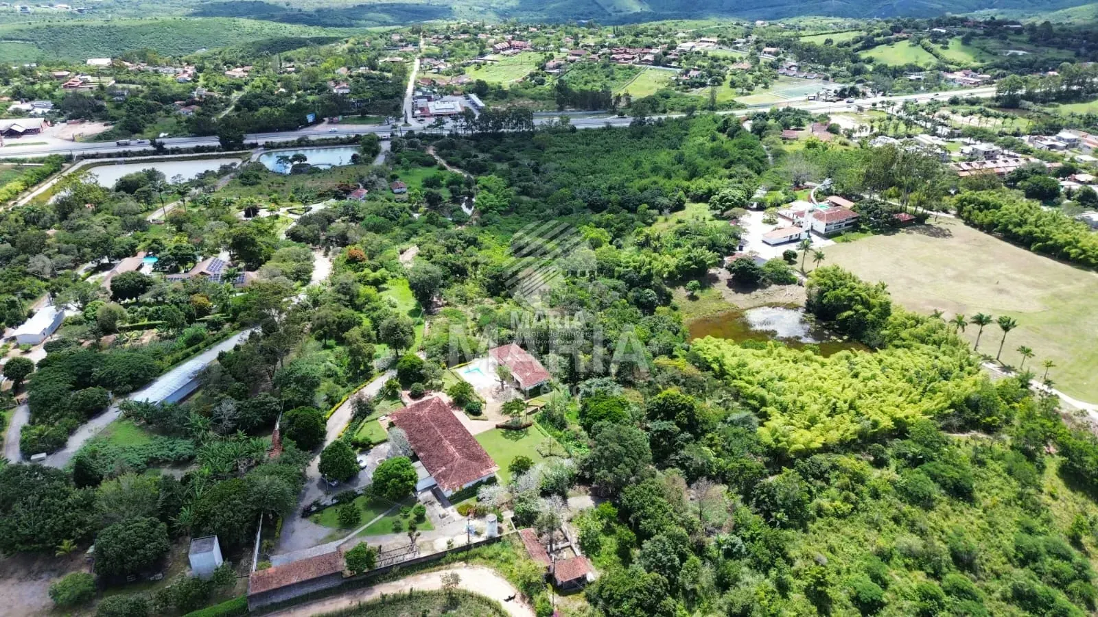 Fazenda/Sítio/Propriedade/Rancho/Área com 11,7 Hectares as margens da BR 232, à venda em Gravatá/PE..REF.7392