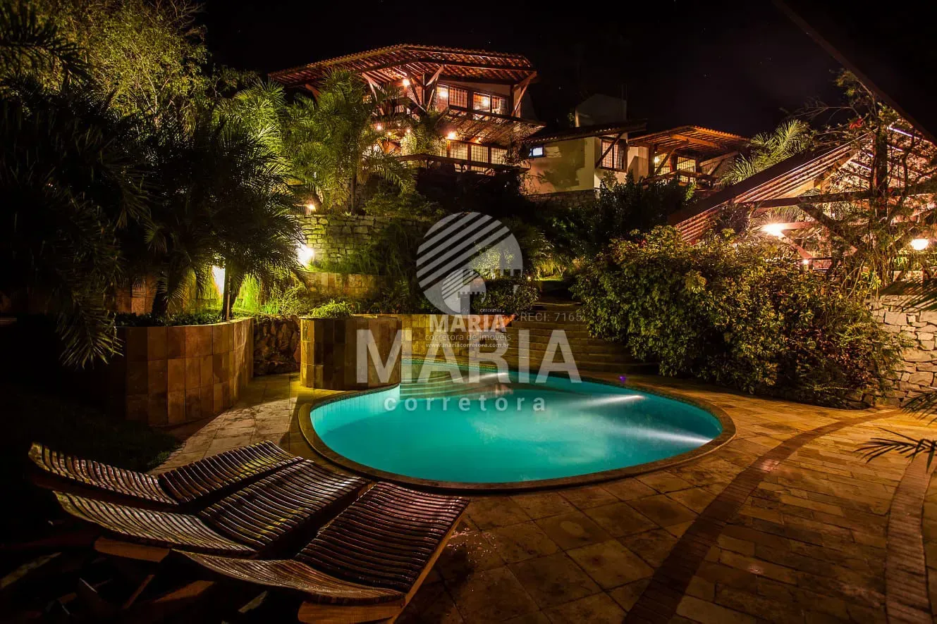 Excelente casa solta de alto padrão em Gravatá/PE... Código: 5638