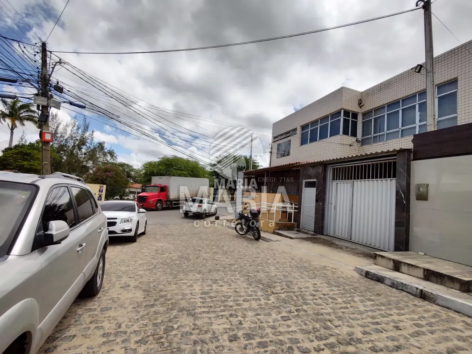 Salas comerciais no centro da cidade de Gravatá-PE!