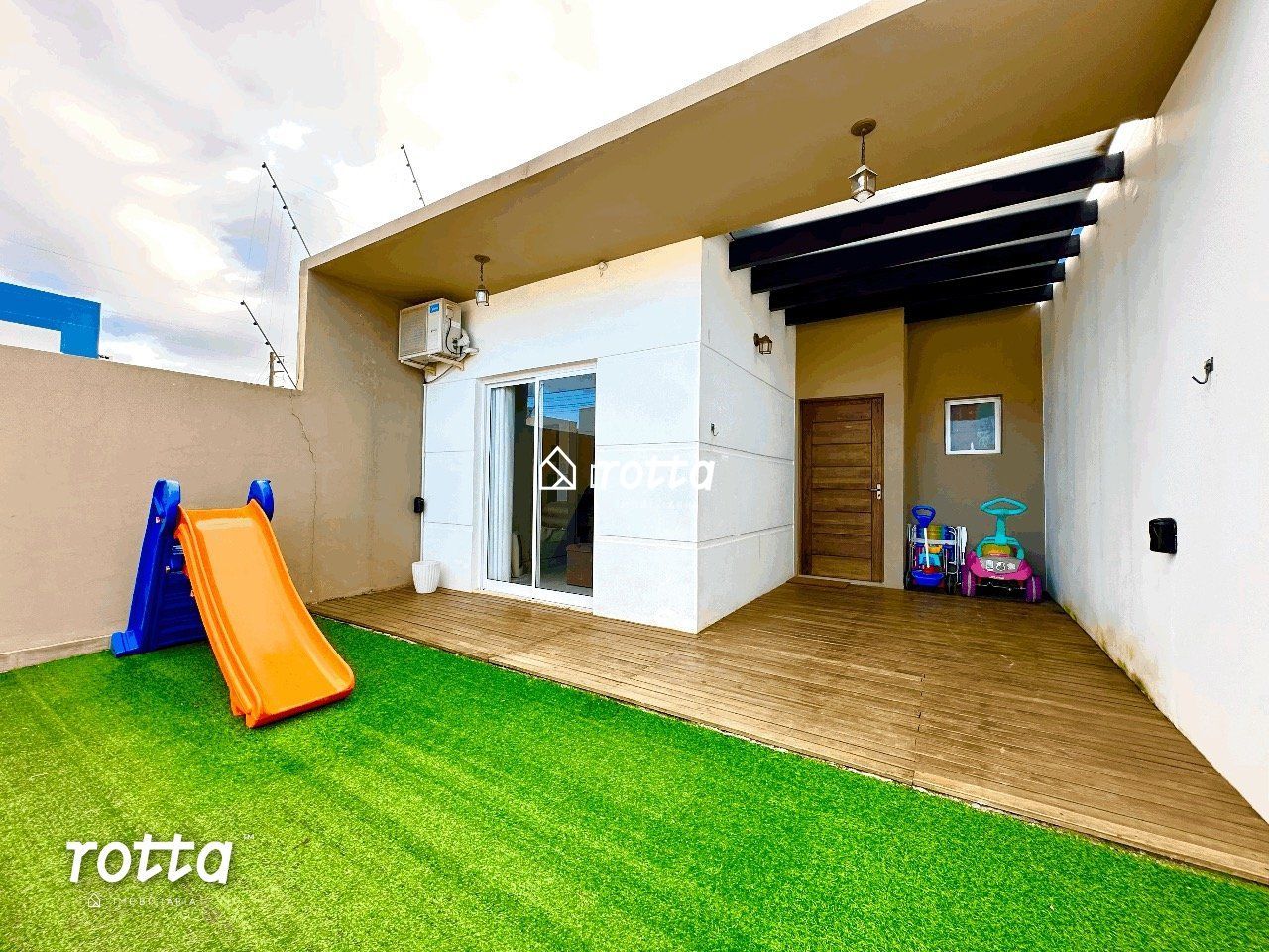 Casa à Venda no Green Village - 2 Dormitórios, Rua Calçada, Cassino/RS