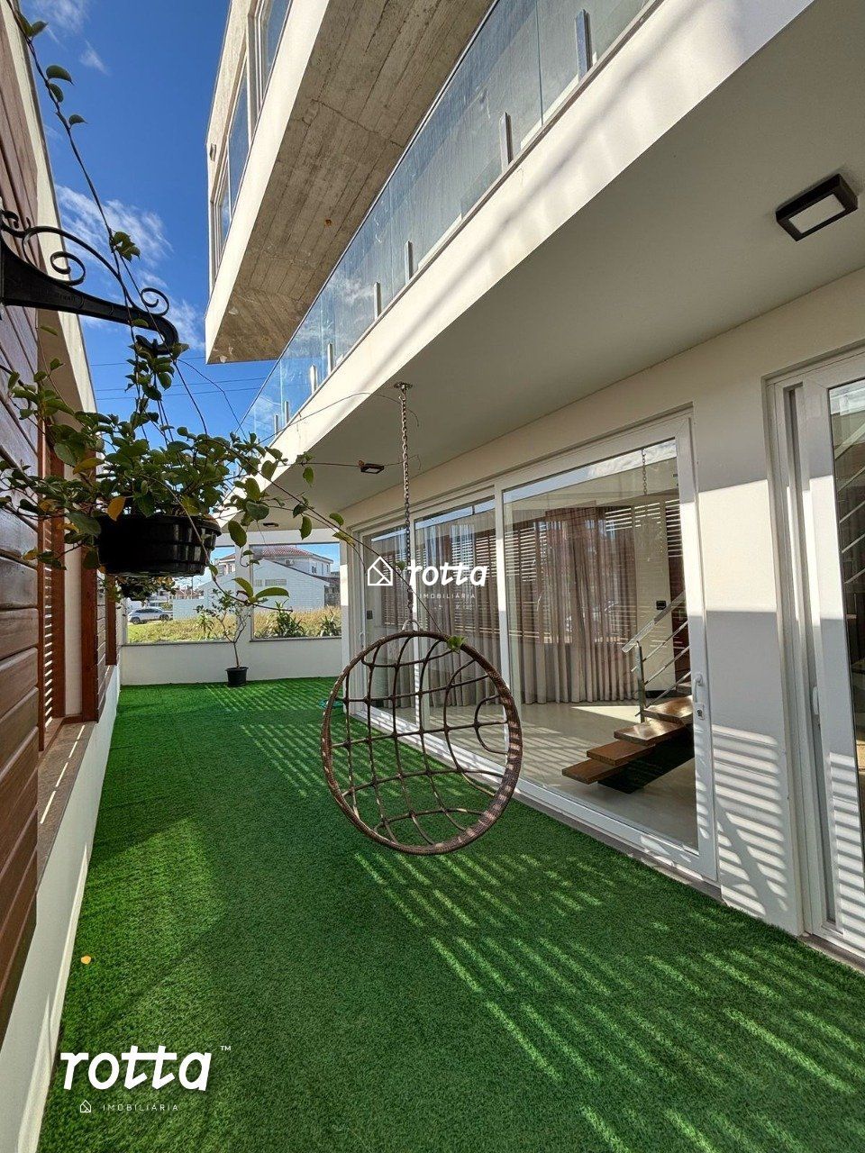 Linda Casa à Venda no Cassino, Rio Grande