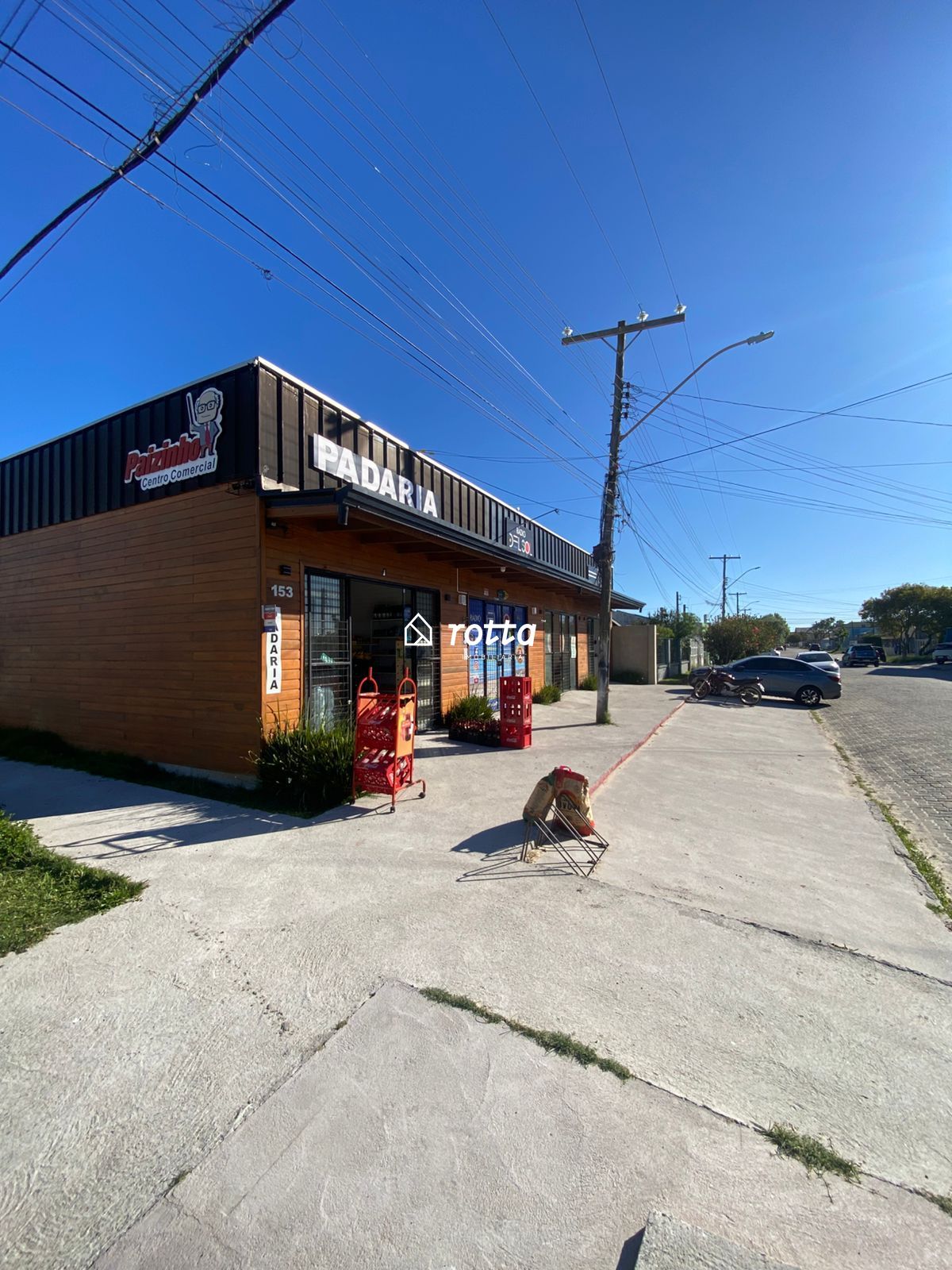Prédio Comercial a 4 Quadras da Praia e 4 da Avenida Rio Grande.