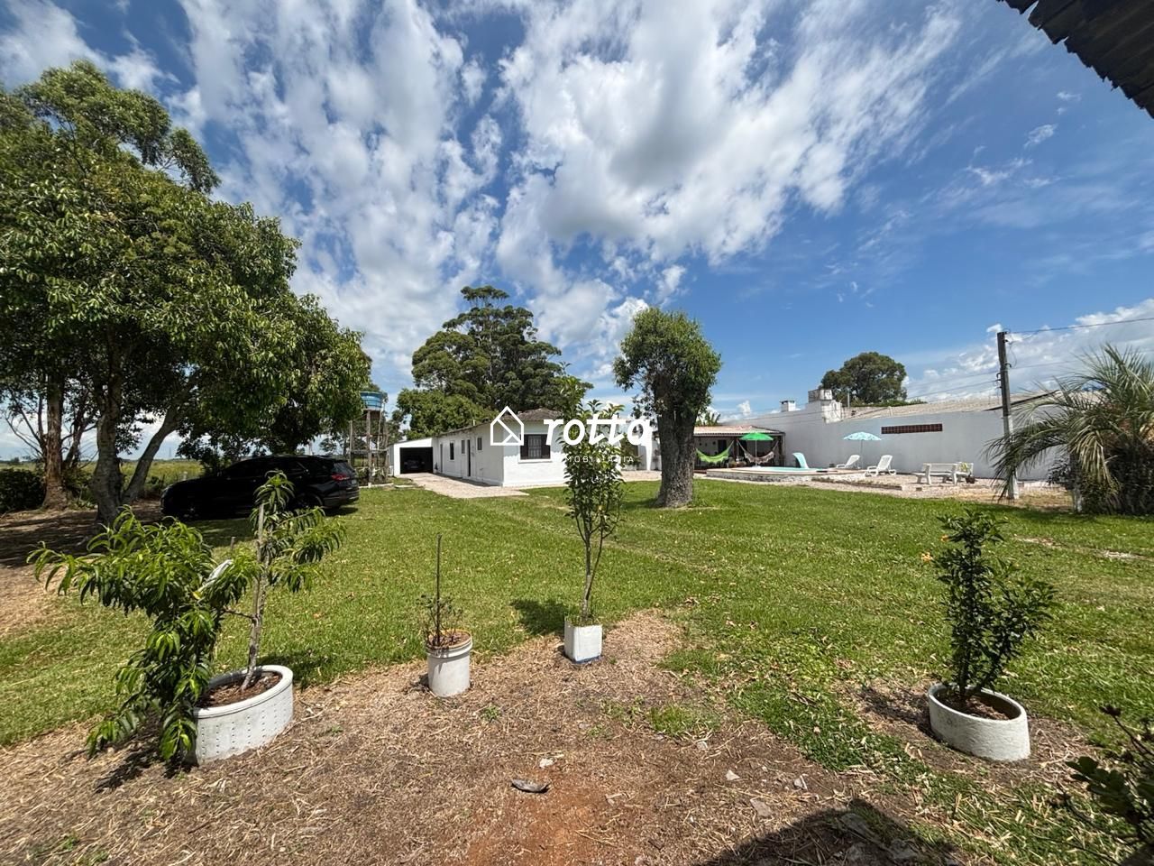 Sítio com 7 Hectares, duas casas, água abundante