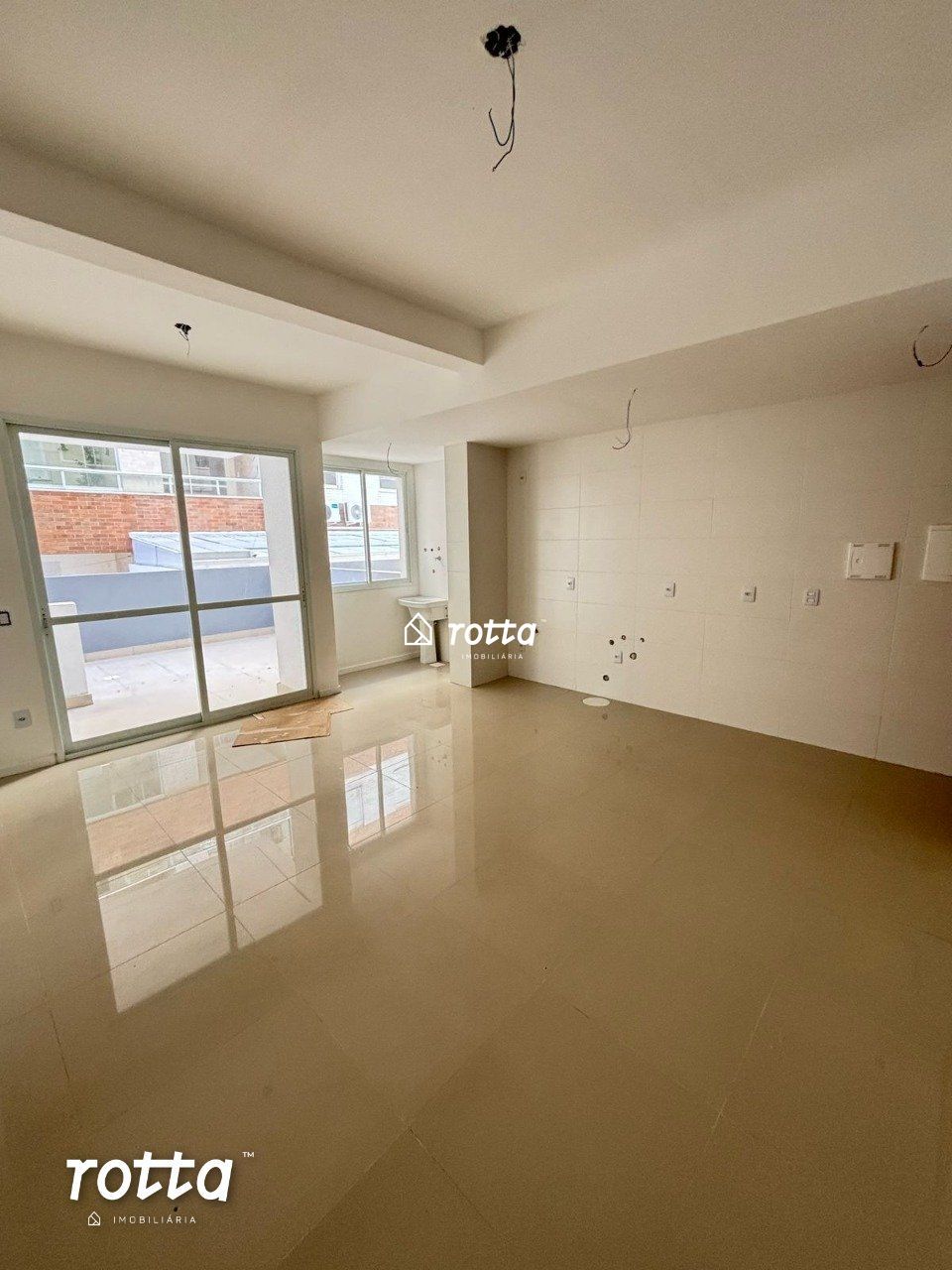 Apartamento de 2 Dormitórios no Cassino, Rio Grande