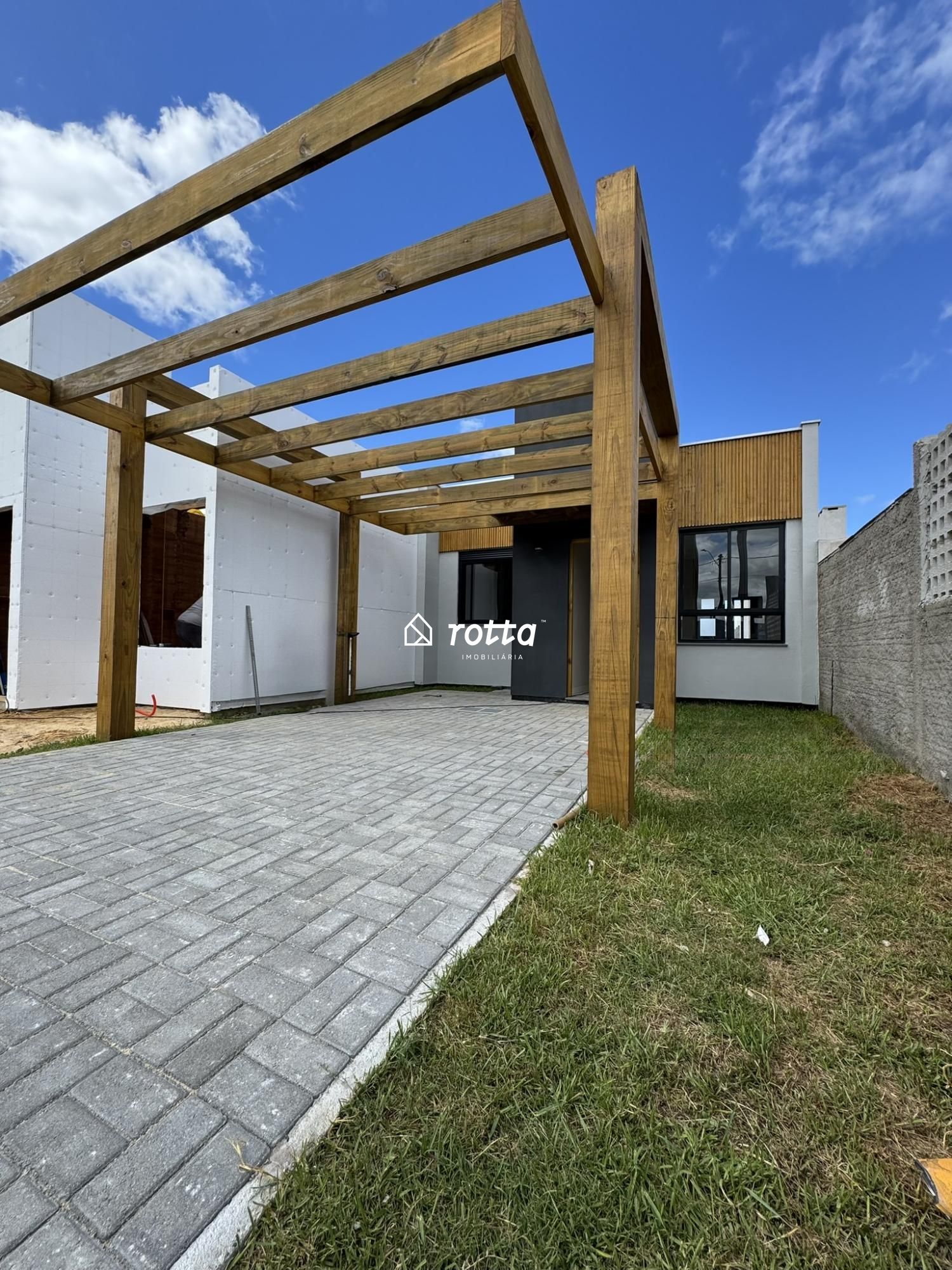 Casa com Excelente Padrão Construtivo na Praia do Cassino!