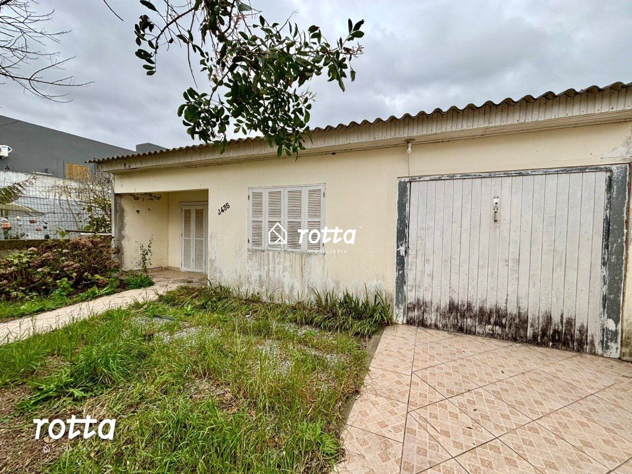 Casa De 3 Dormitórios No Cassino Com Preço de Ocasião