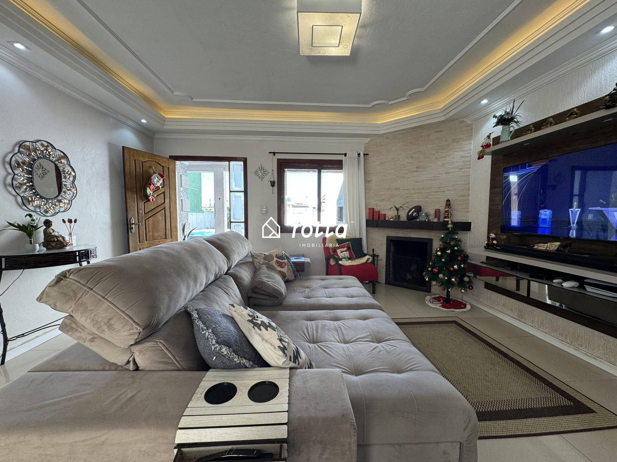 Casa com Piscina Aquecida e Terreno Amplo na Praia do Cassino!