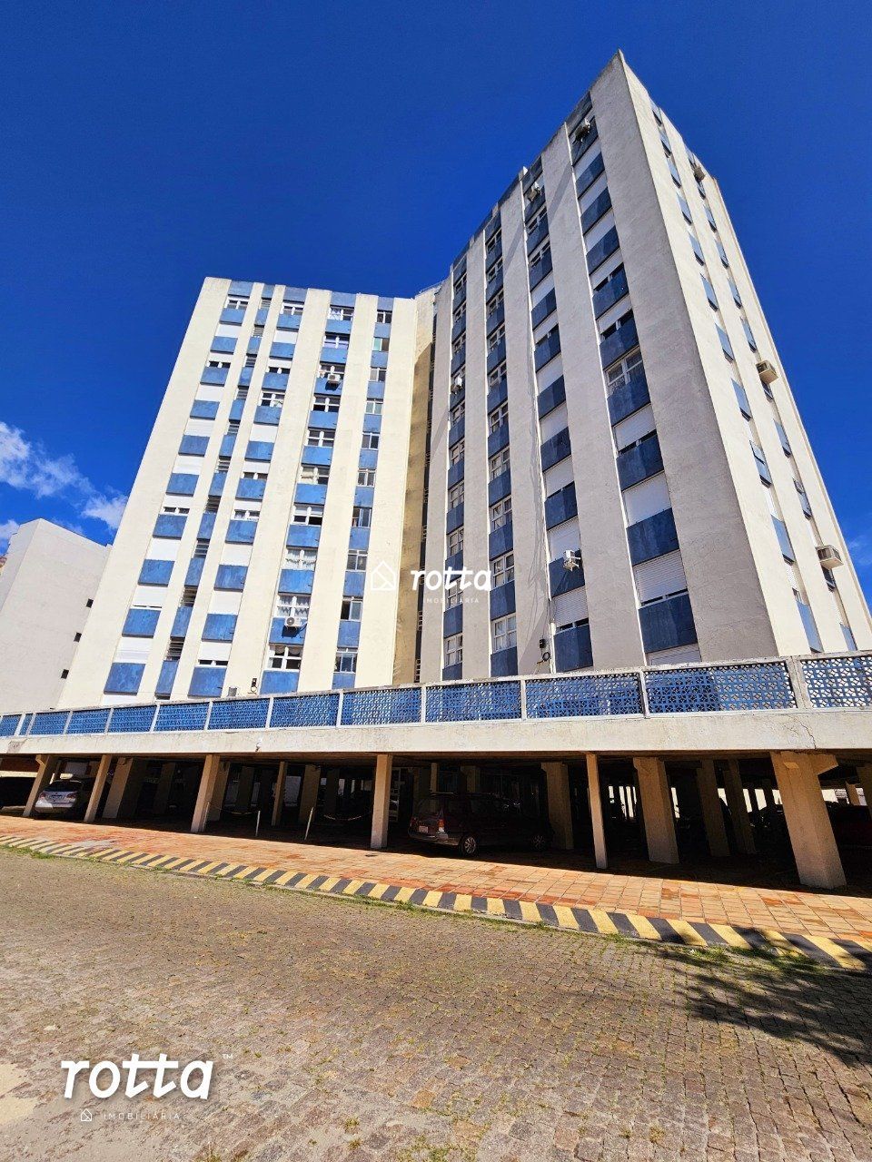 Apartamento Amplo com Suíte no Coração do Centro de Rio Grande!