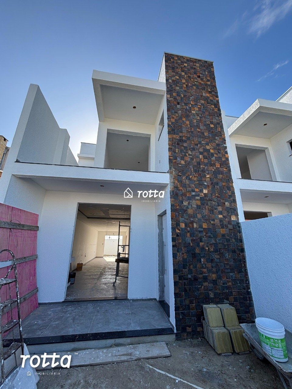 Sobrado à Venda no Cassino em Rio Grande