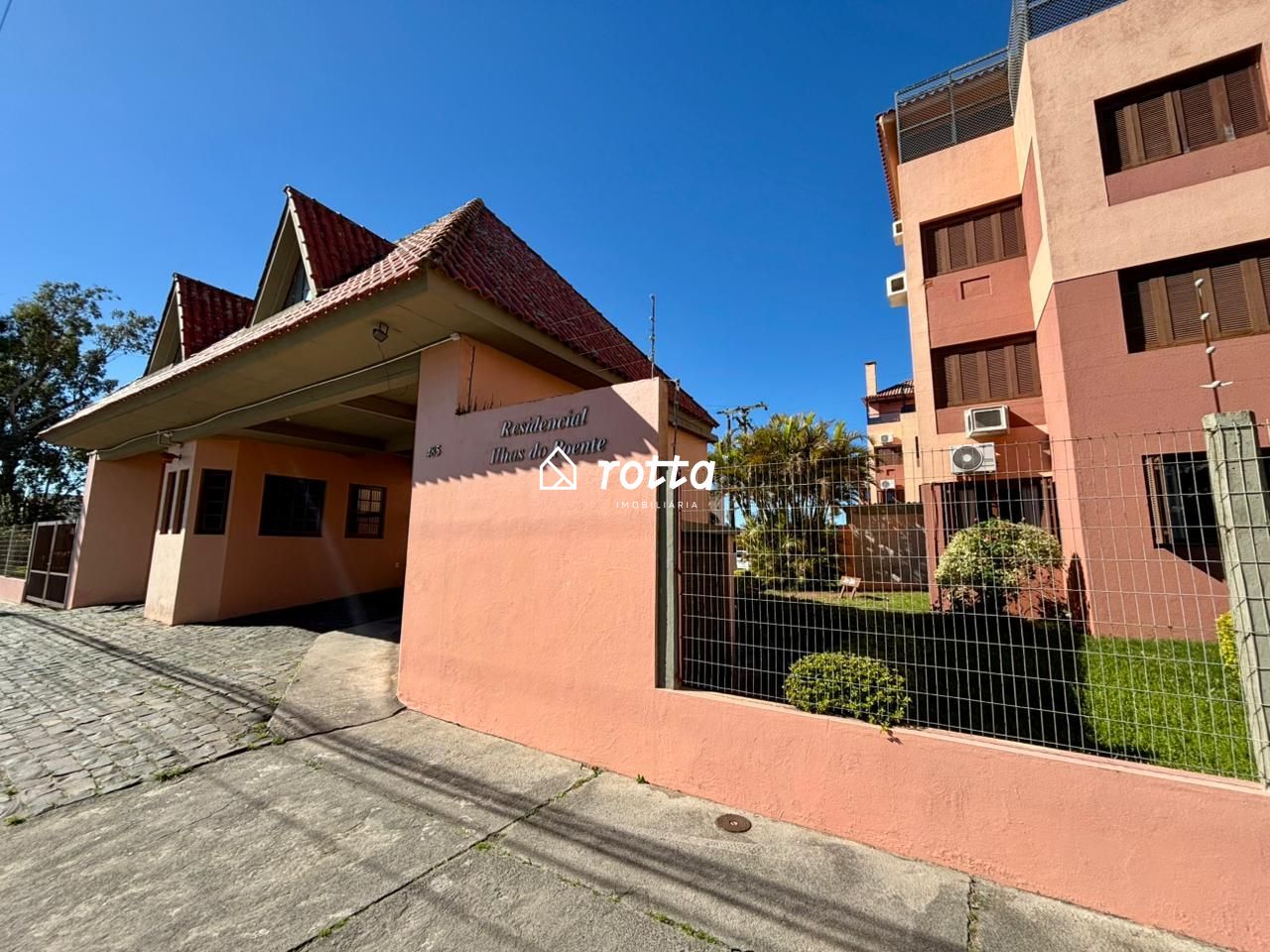 Apartamento Térreo com Infraestrutura Completa e 2 Vagas no Cidade Nova!