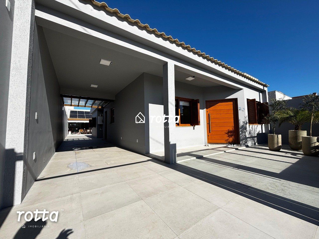 Casa Alto Padrão com Área Gourmet a Uma Quadra da Av. Atlântica