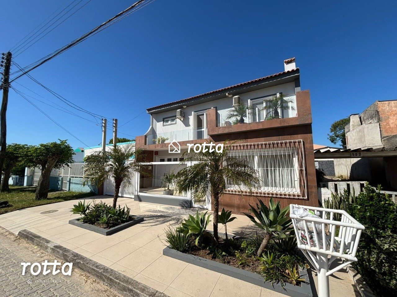 Casa de Alto Padrão, próximo a praia e Avenidas.