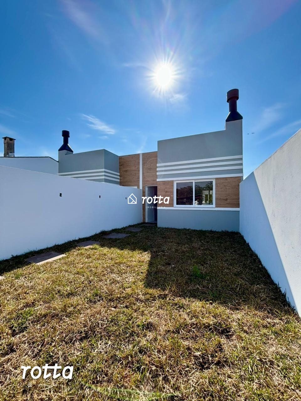 Casa com Lareira e Varanda a Poucos Metros do Camping Municipal do Cassino!