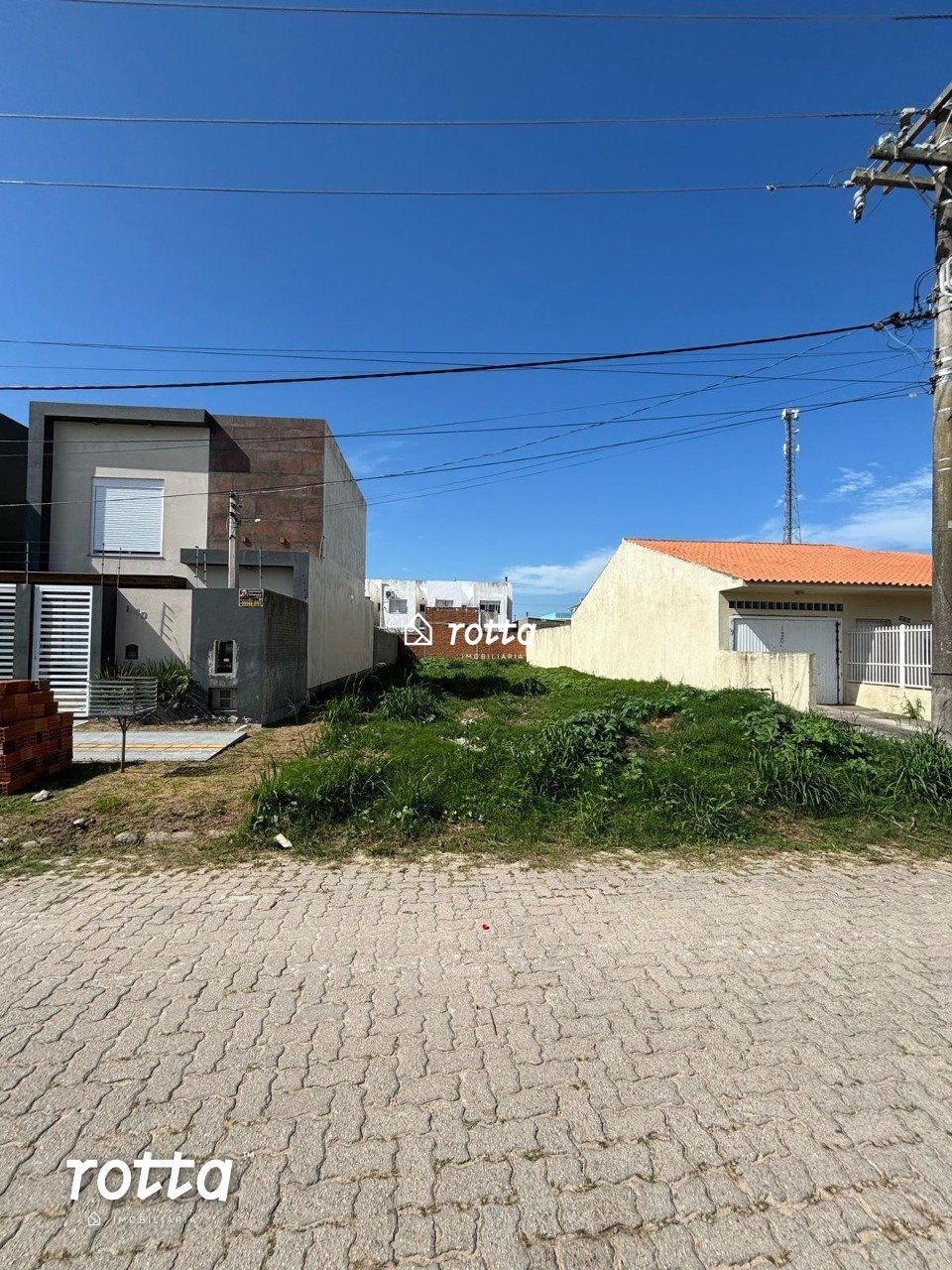 Terreno de 300 m² no Green Village, Cassino