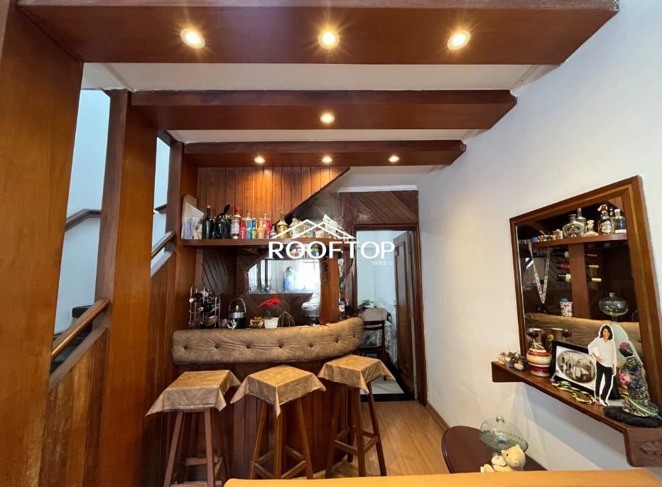 Casa, 4 quartos, 135 m² - Foto 2