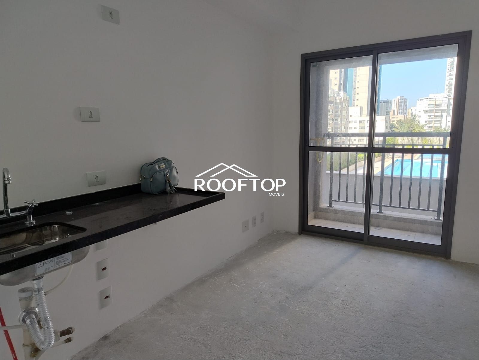 Apartamento, 1 quarto, 29 m² - Foto 2