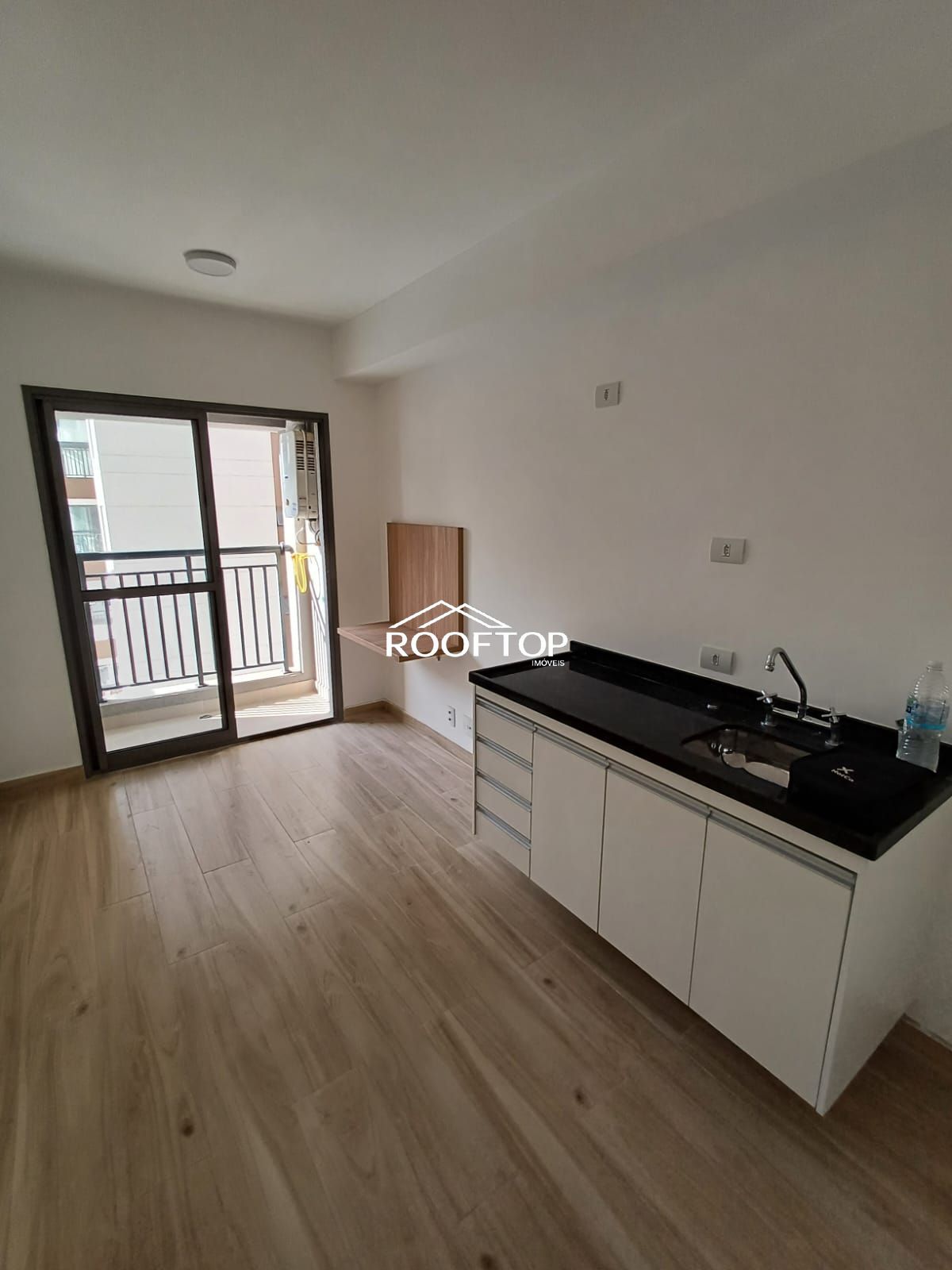 Apartamento, 1 quarto, 29 m² - Foto 2