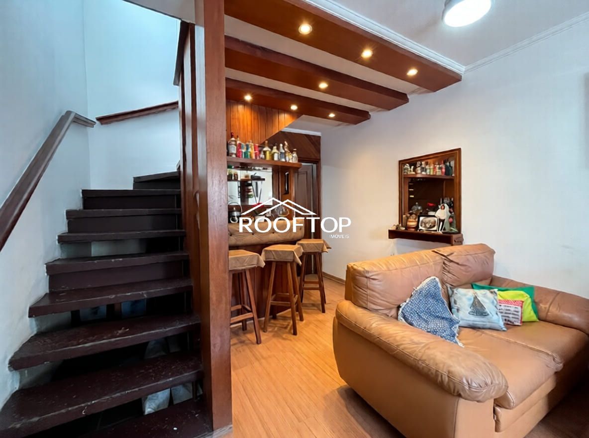 Casa, 4 quartos, 135 m² - Foto 1