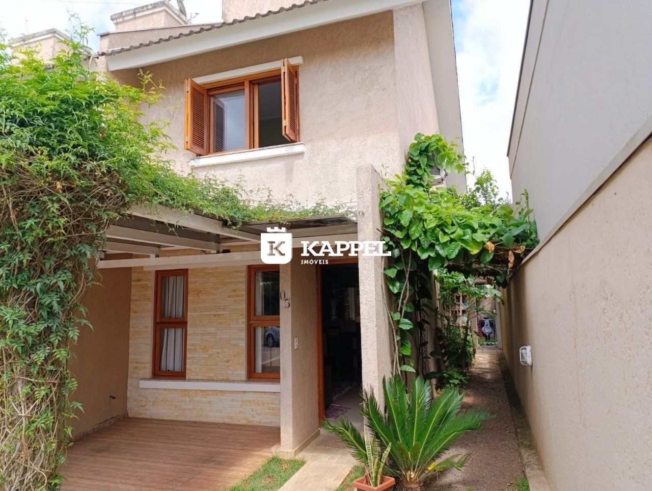 Imagem do imóvel Sobrado De Esquina De 02 Dormitórios A Venda No Bairro Bom Pastor- Lajeado-rs