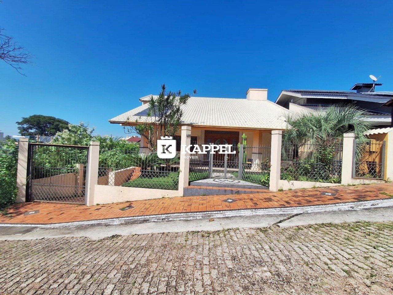 Imagem do imóvel Ampla Casa De 05 Dormitórios Para A Venda No B. Alto Do Parque- Lajeado-rs