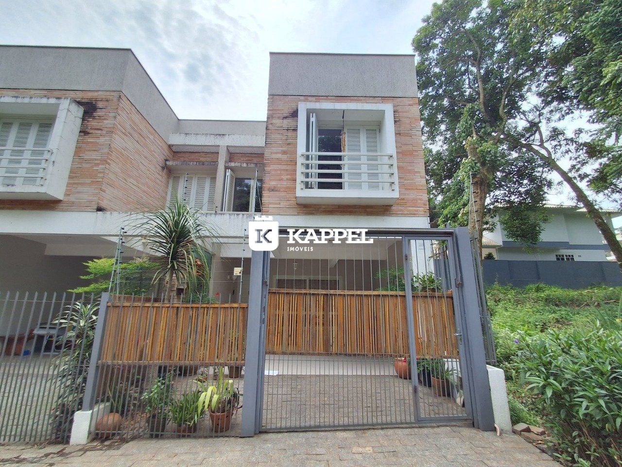 Imagem do imóvel Sobrado De 03 Dormitórios A Venda No B. Universitário- Lajeado-rs