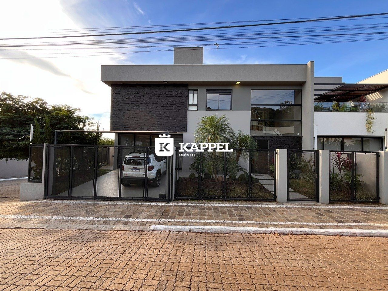 Imagem do imóvel Magnifica Casa De Esquina Com 3 Suítes A Venda No Bairro Universitário- Lajeado-rs