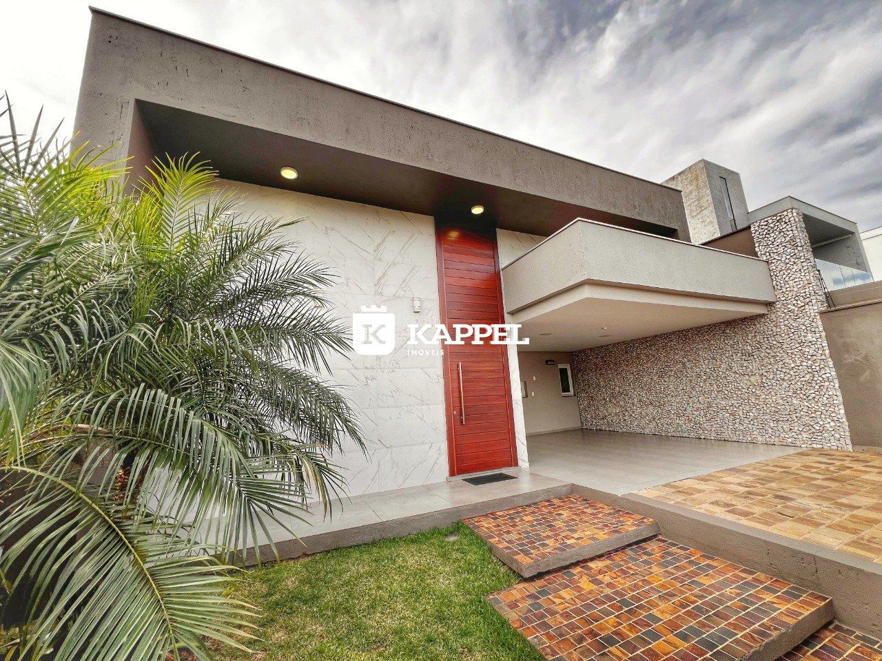 Imagem do imóvel Casa Mobiliada De 03 Dormitórios A Venda No Bairro Universitário- Lajeado-rs