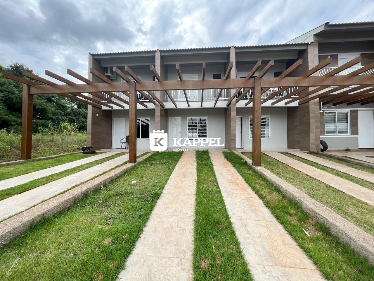 Imagem do imóvel Sobrados De 02 Dormitórios A Venda E Aluguel No B. Moinhos D Agua- Lajeado- Rs