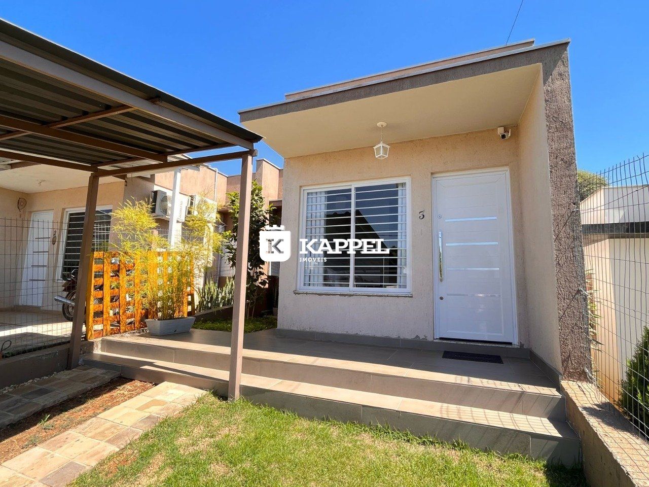 Imagem do imóvel Casa Geminada De 02 Dormitórios A Venda No Bairro Campestre- Lajeado-rs