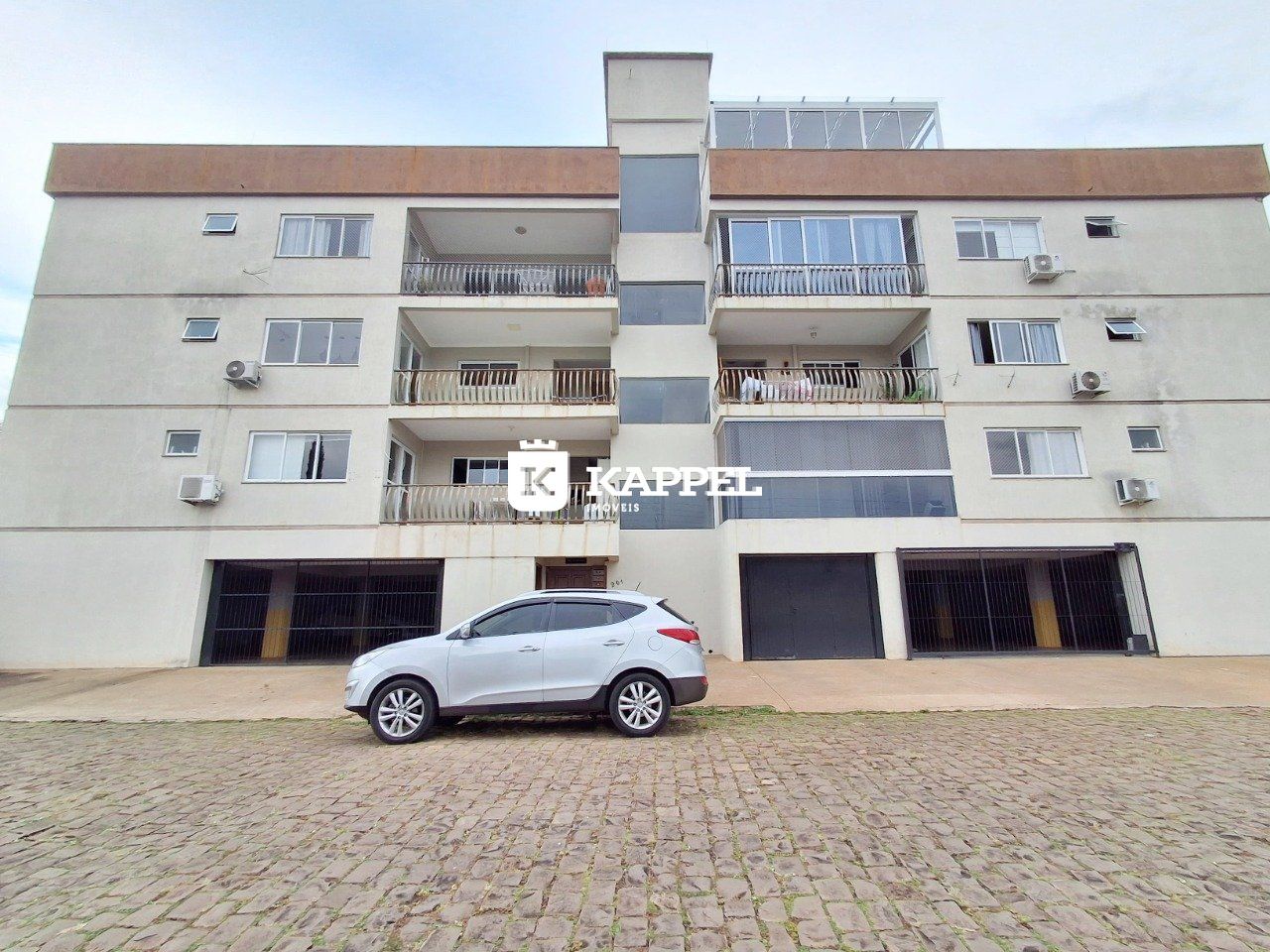 Imagem do imóvel Apartamento Com 2 Dormitórios A Venda E Aluguel No B. Universitário - Lajead