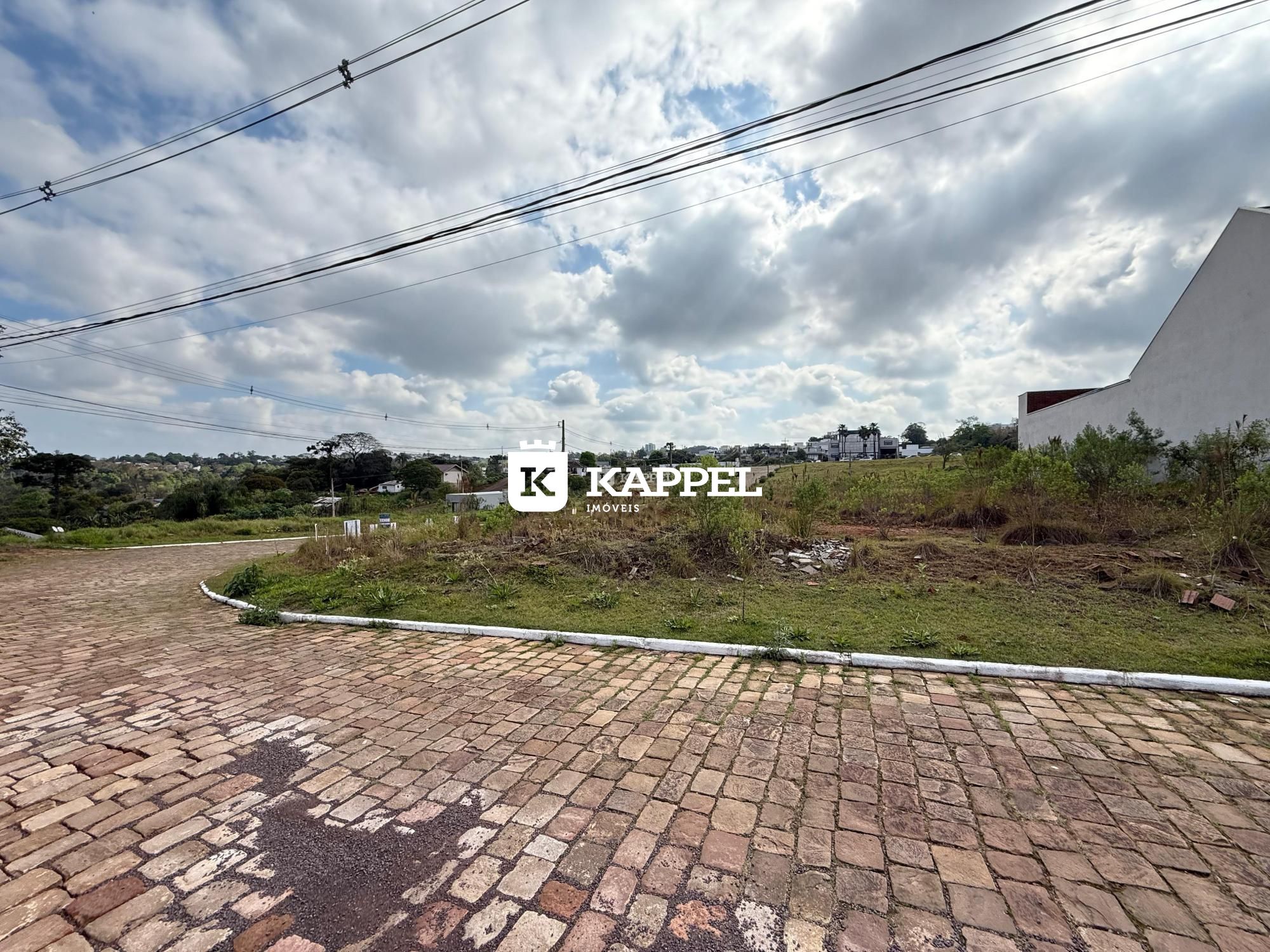 Imagem do imóvel Terreno De Esquina A Venda No Bairro Carneiros- Lajeado-rs