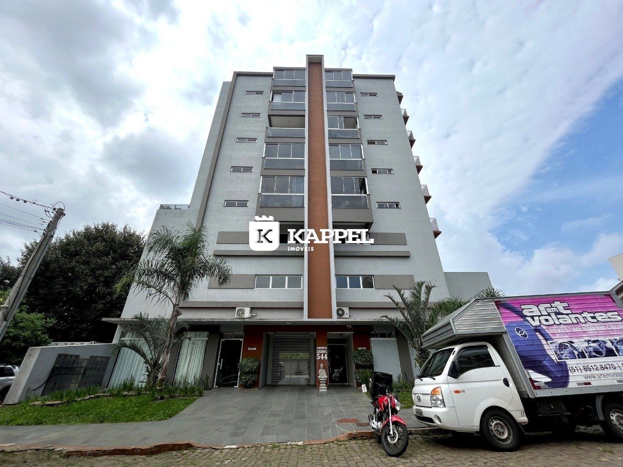 Imagem do imóvel Apartamento De 02 Dormitórios Mobiliado A Venda No Bairro Florestal- Lajeado-rs