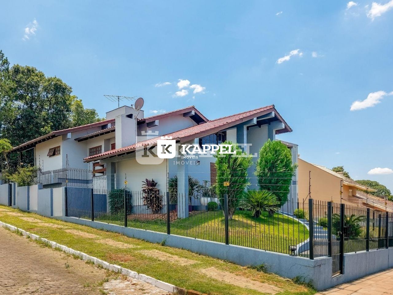 Imagem do imóvel Deslumbrante Casa Com 4 Dormitórios à Venda, 500 M² Por R$ 1.378.000 - São Cristóvão - La