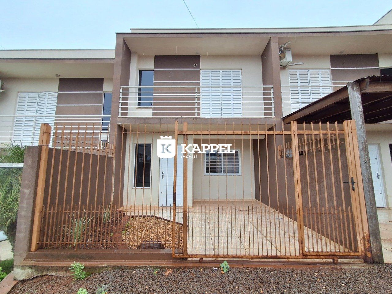 Imagem do imóvel Sobrado De 02 Dormitórios  A Venda No B. Jardim Do Cedro- Lajeado-rs