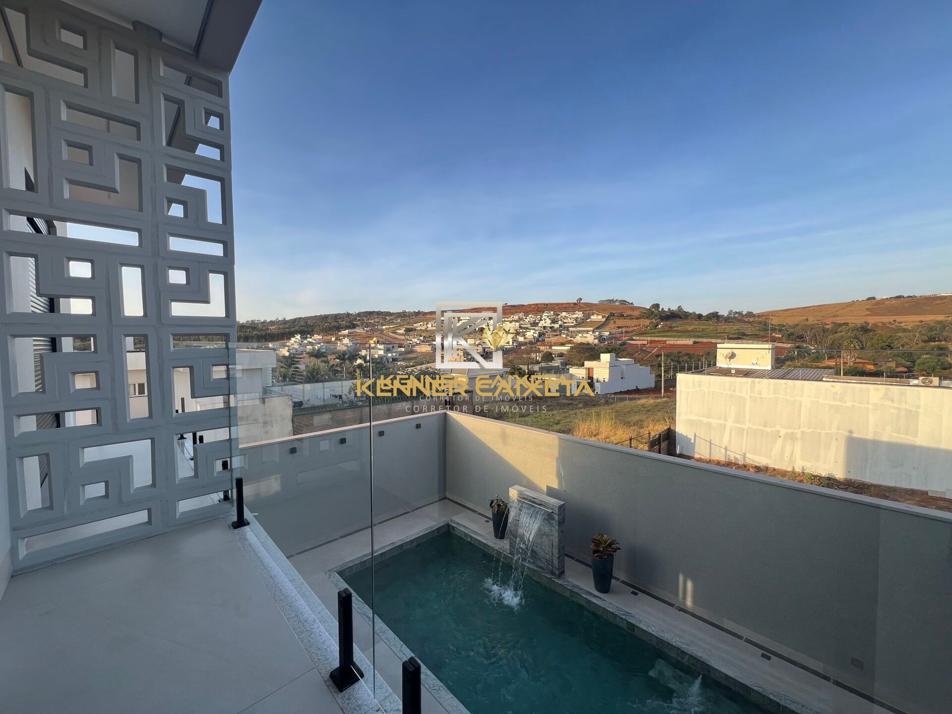 Casa, 4 quartos, 313 m² - Foto 32