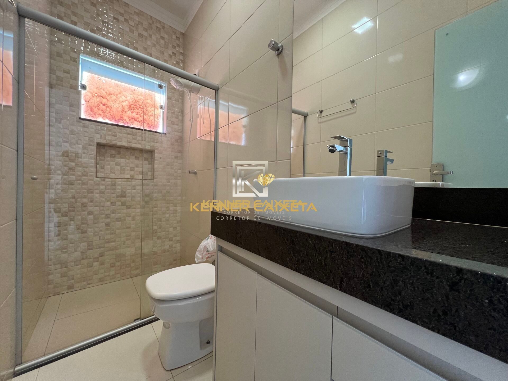 Casa, 5 quartos, 300 m² - Foto 30