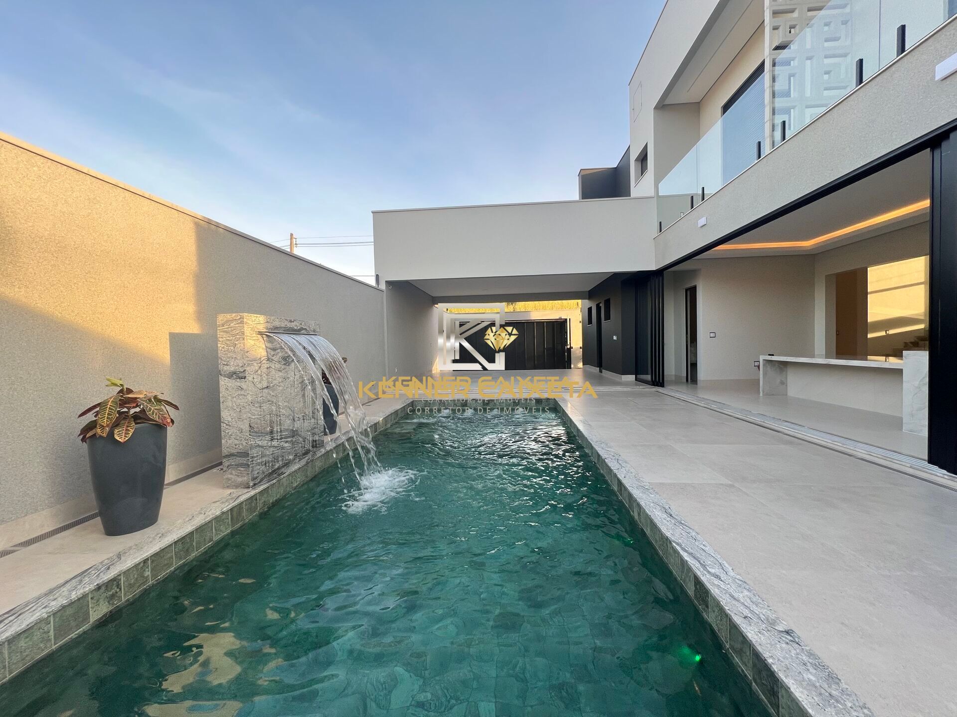 Casa, 4 quartos, 313 m² - Foto 22