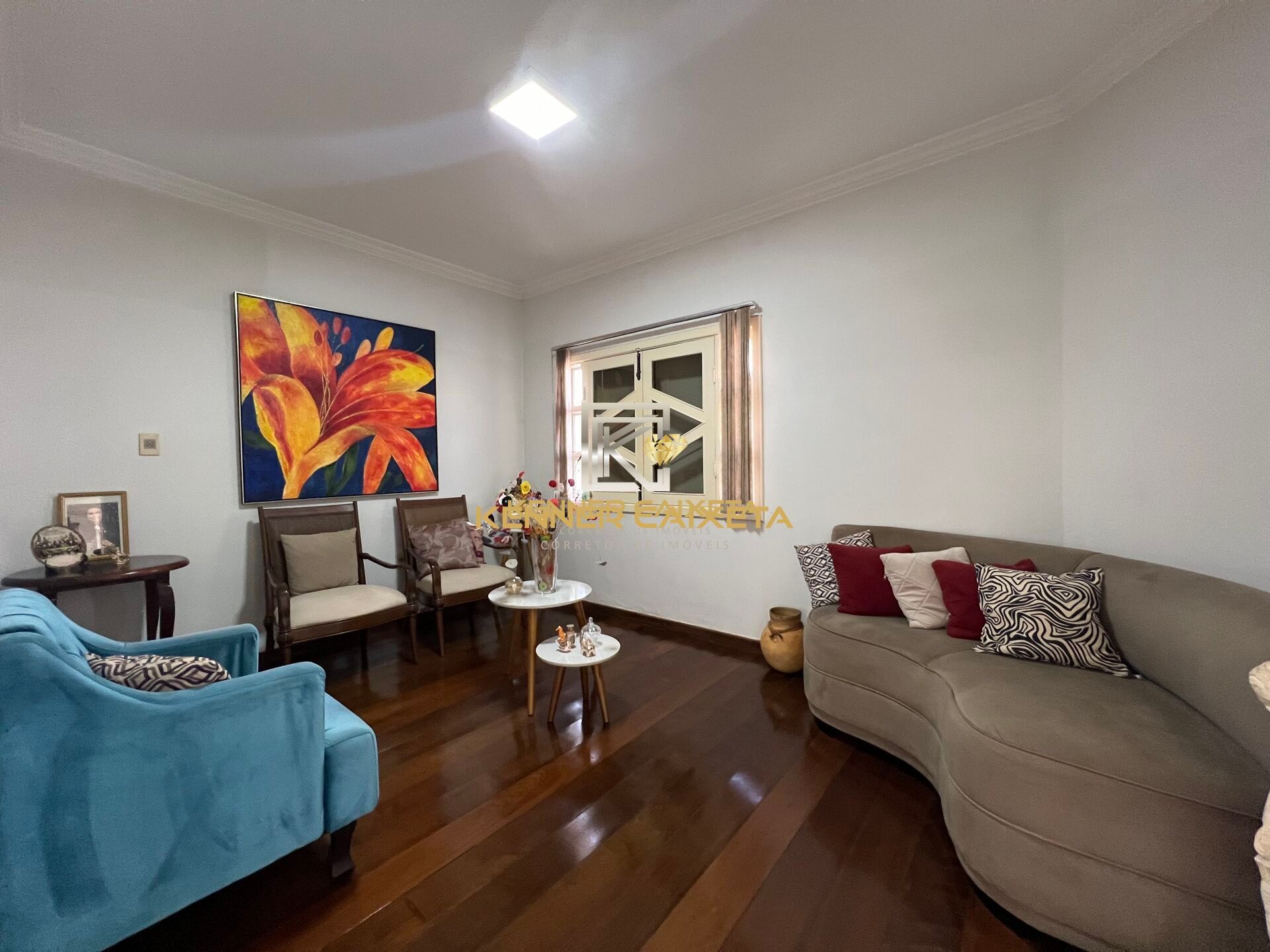 Casa, 3 quartos, 251 m² - Foto 3