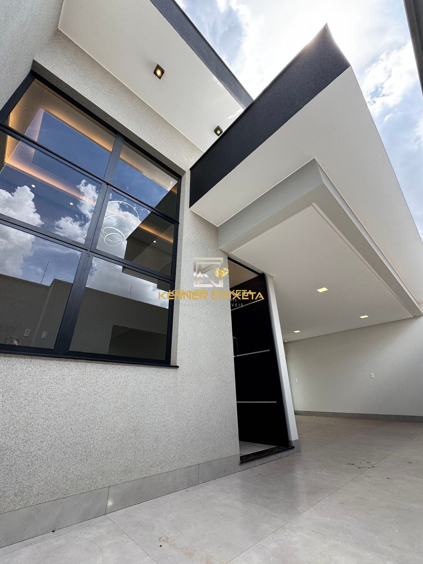 Casa, 3 quartos, 162 m² - Foto 1