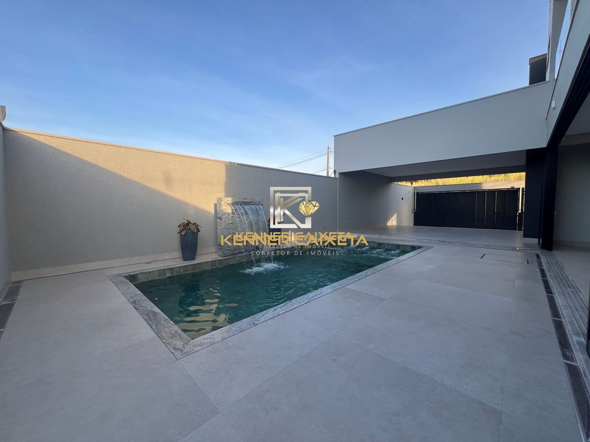 Casa, 4 quartos, 313 m² - Foto 23