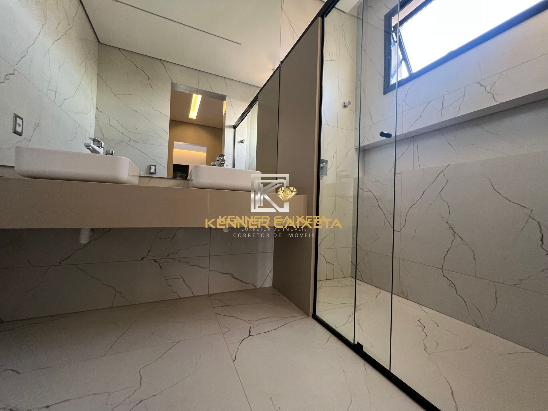 Casa, 4 quartos, 313 m² - Foto 29