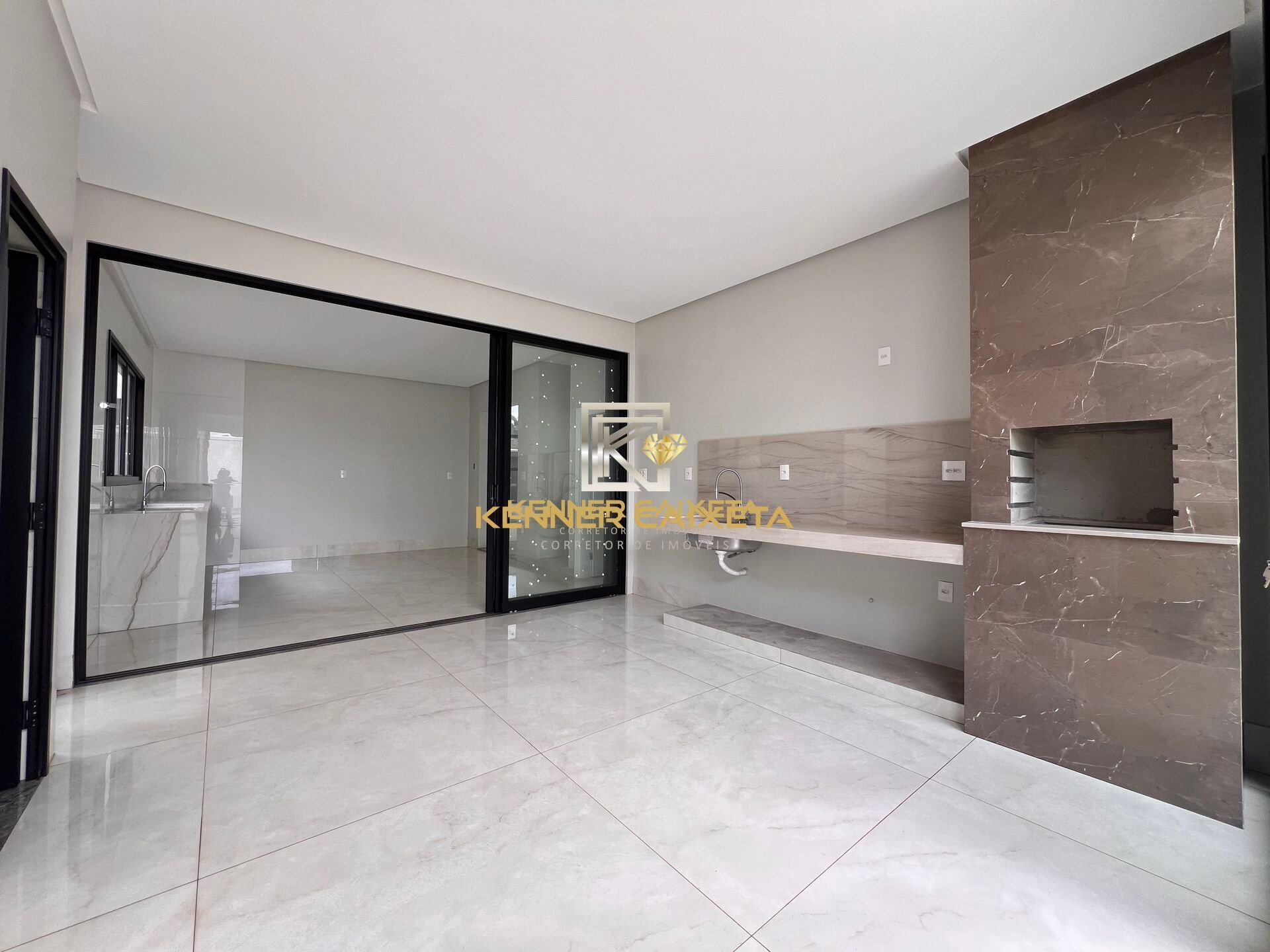 Casa, 3 quartos, 200 m² - Foto 11