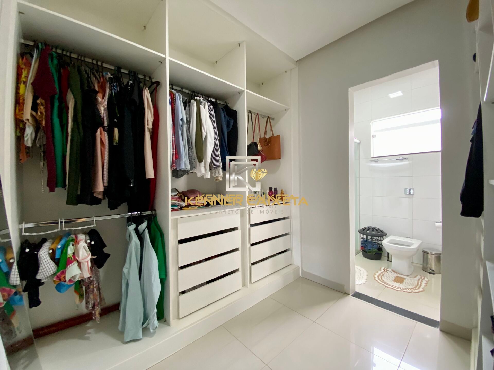 Casa, 3 quartos, 220 m² - Foto 12